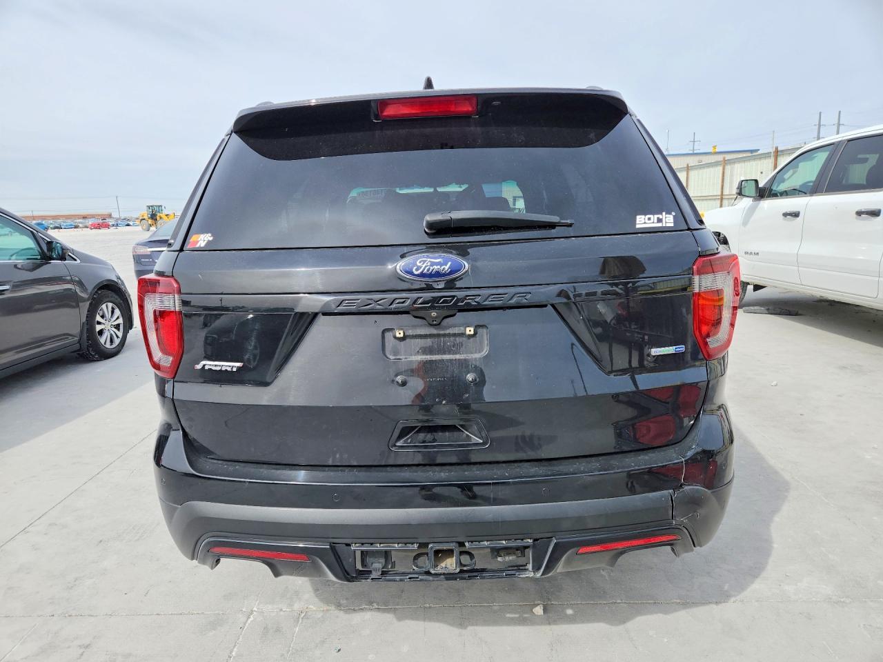 2016 Ford Explorer Sport - Фото 6