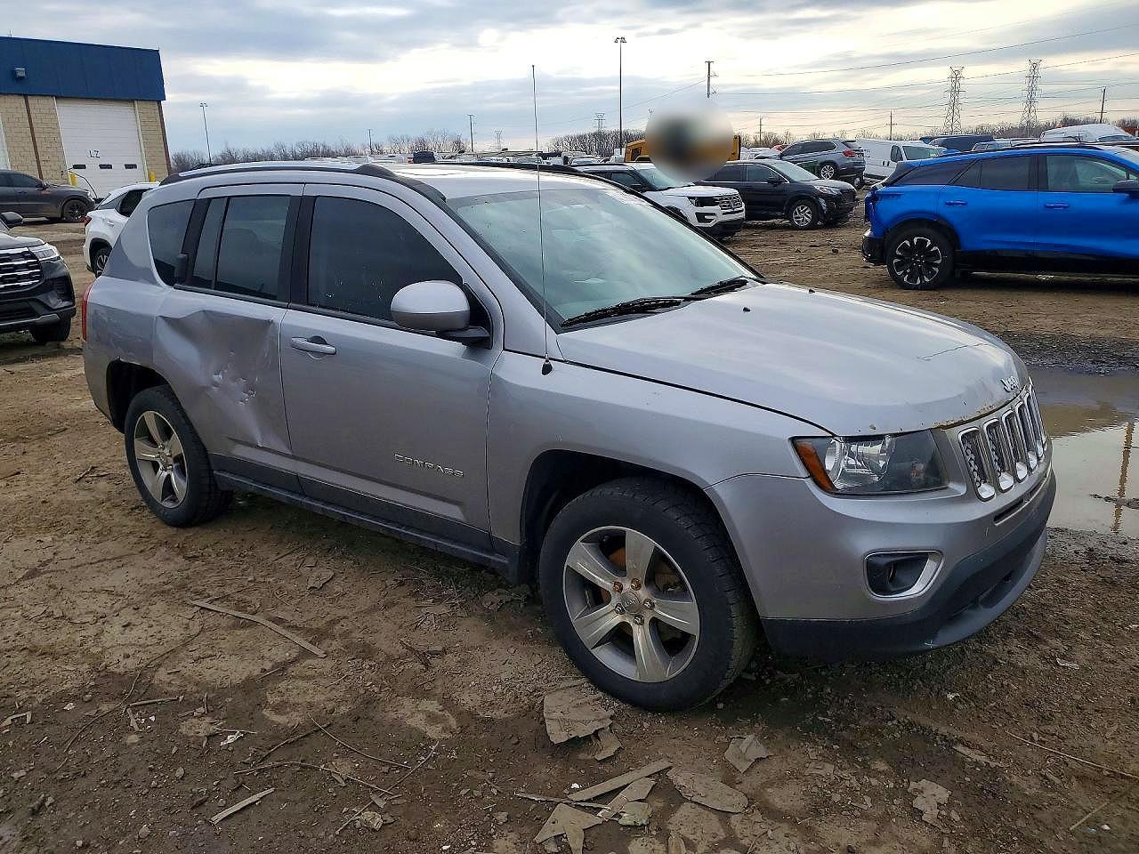 2016 Jeep Compass Latitude - Фото 4