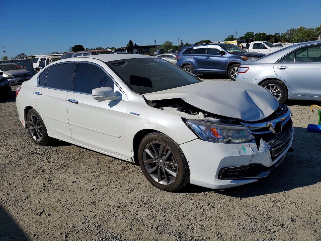 2014 Honda Accord Plug-In Hybrid - Фото 4