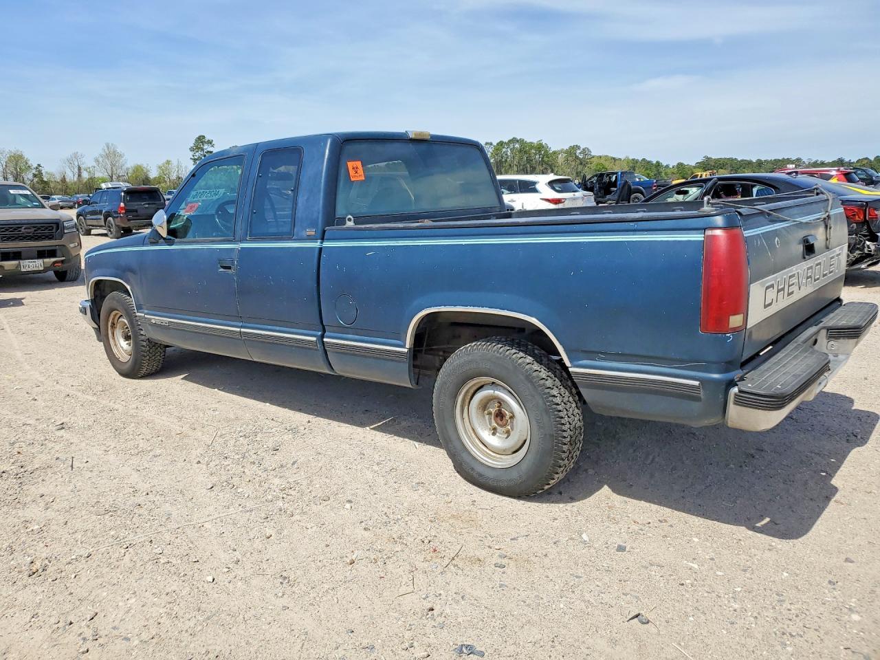 1992 Chevrolet Gmt-400 C1500 - Фото 2