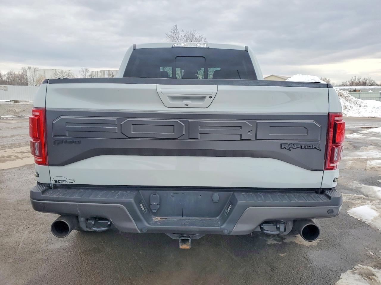 2017 Ford F150 Raptor - Фото 6