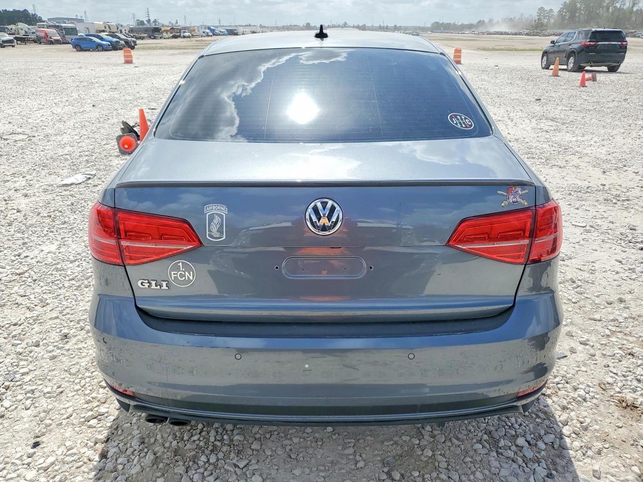 2017 Volkswagen Jetta Gli - Фото 6