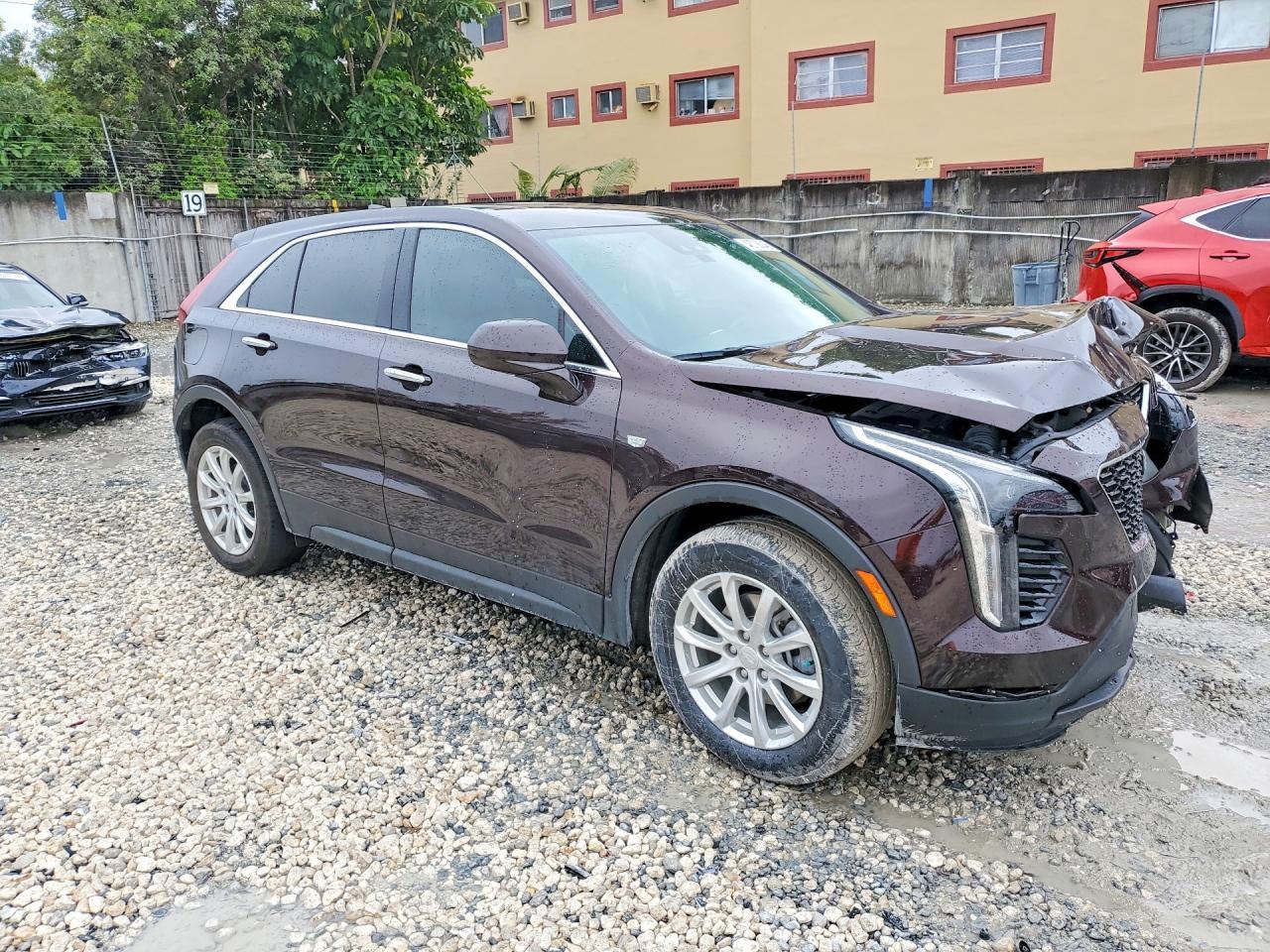 2021 Cadillac Xt4 Luxury - Фото 4