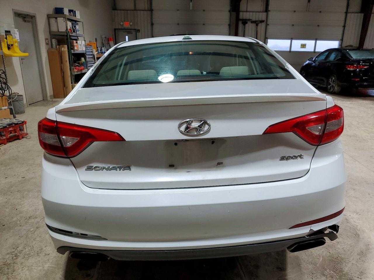 2015 Hyundai Sonata Sport - Фото 6