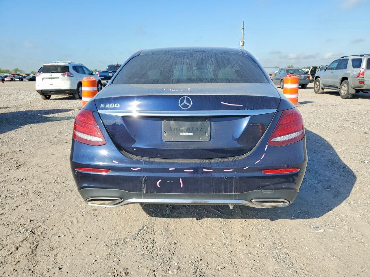 2017 Mercedes-Benz E 300 - Image 6