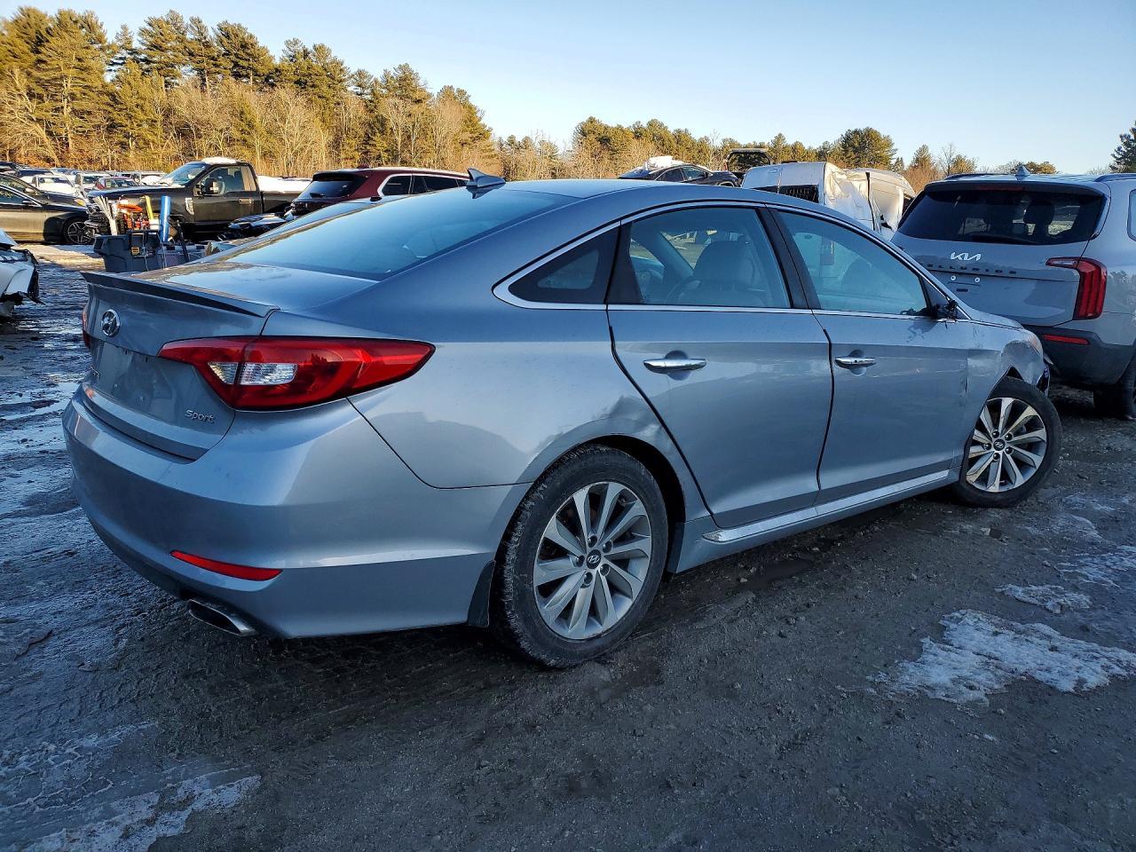 2017 Hyundai Sonata Sport - Фото 3