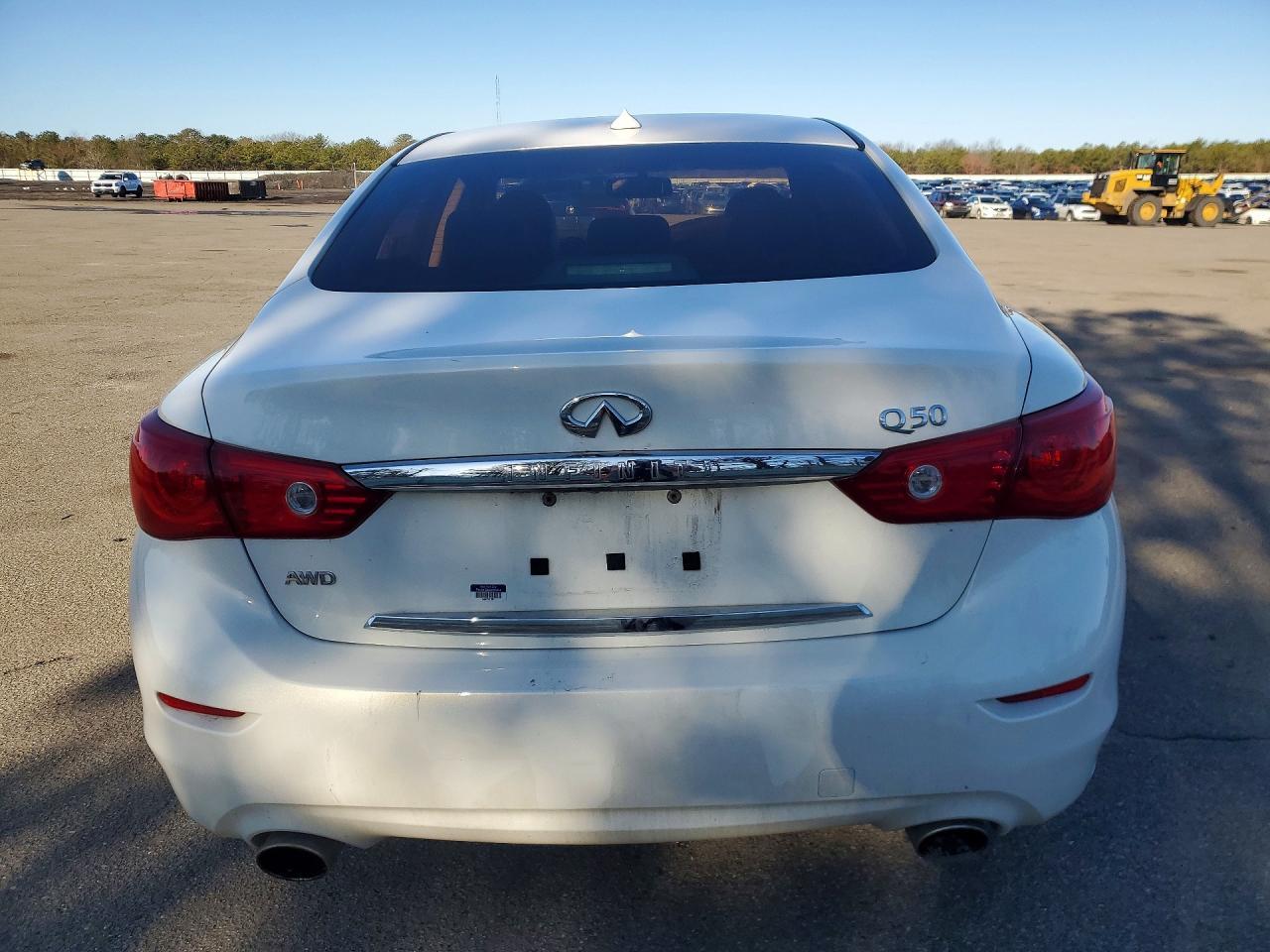 2015 Infiniti Q50 Premium - Image 6