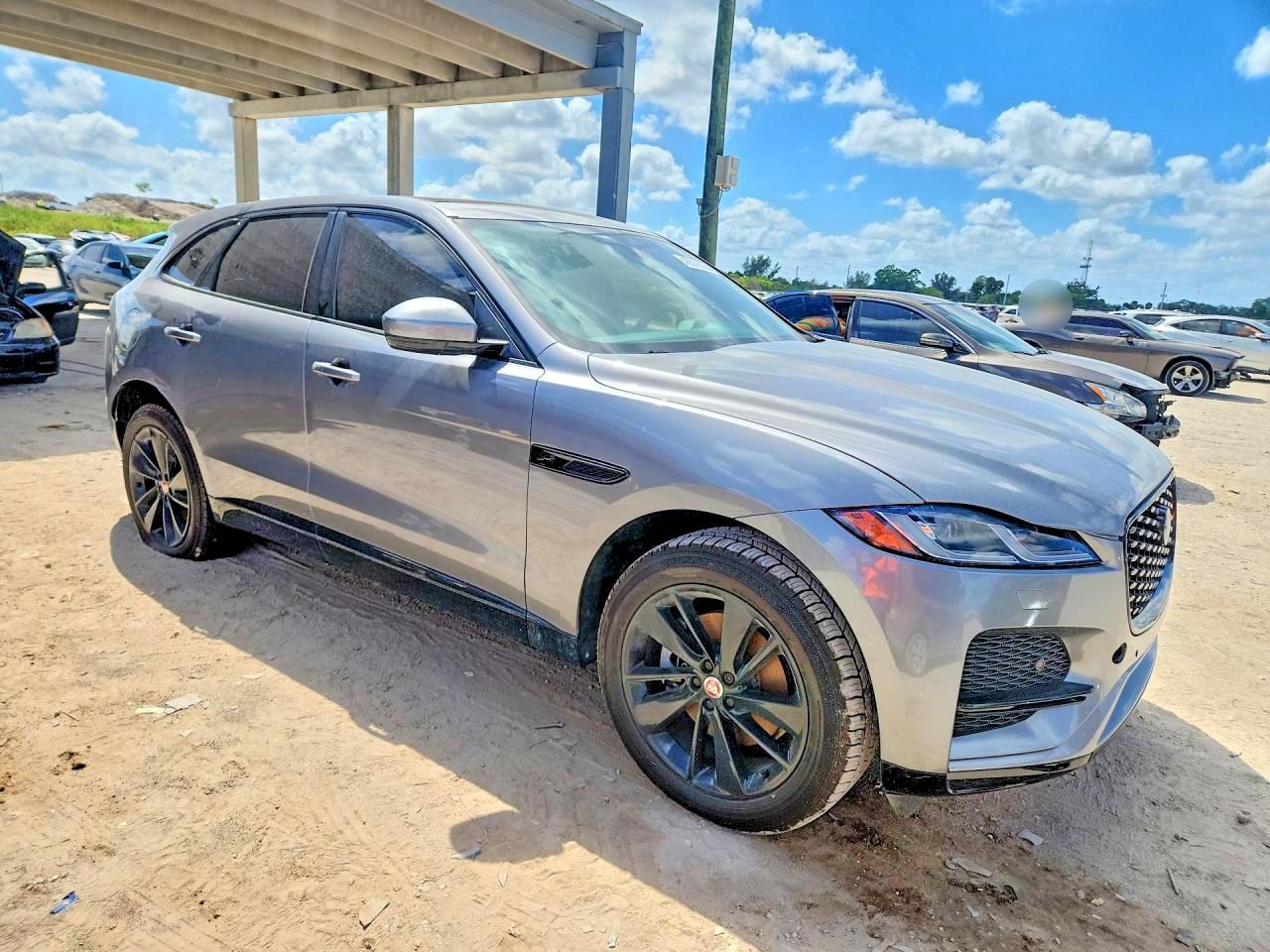 2022 Jaguar F-Pace S 4C P250 - Фото 4