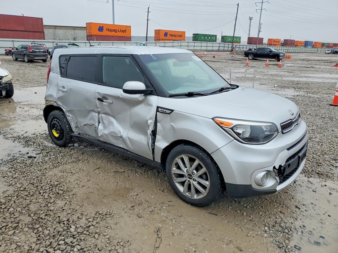 2017 Kia Soul + - Image 4