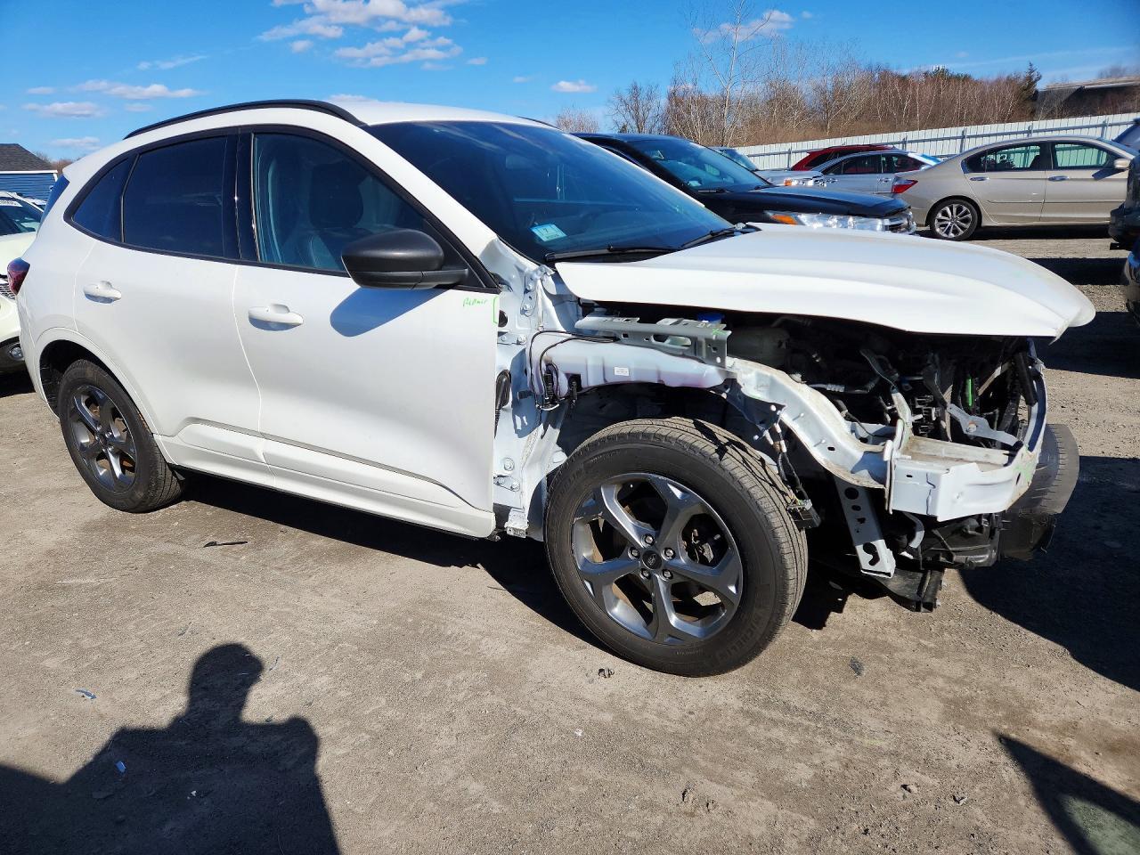 2023 Ford Escape St Line - Image 4