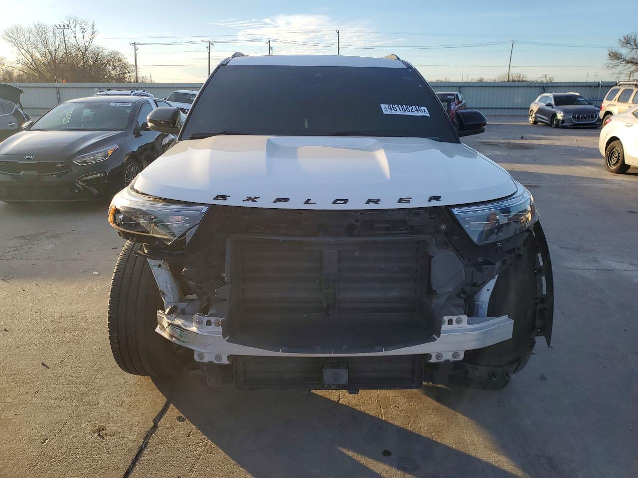 2022 Ford Explorer St - Image 5