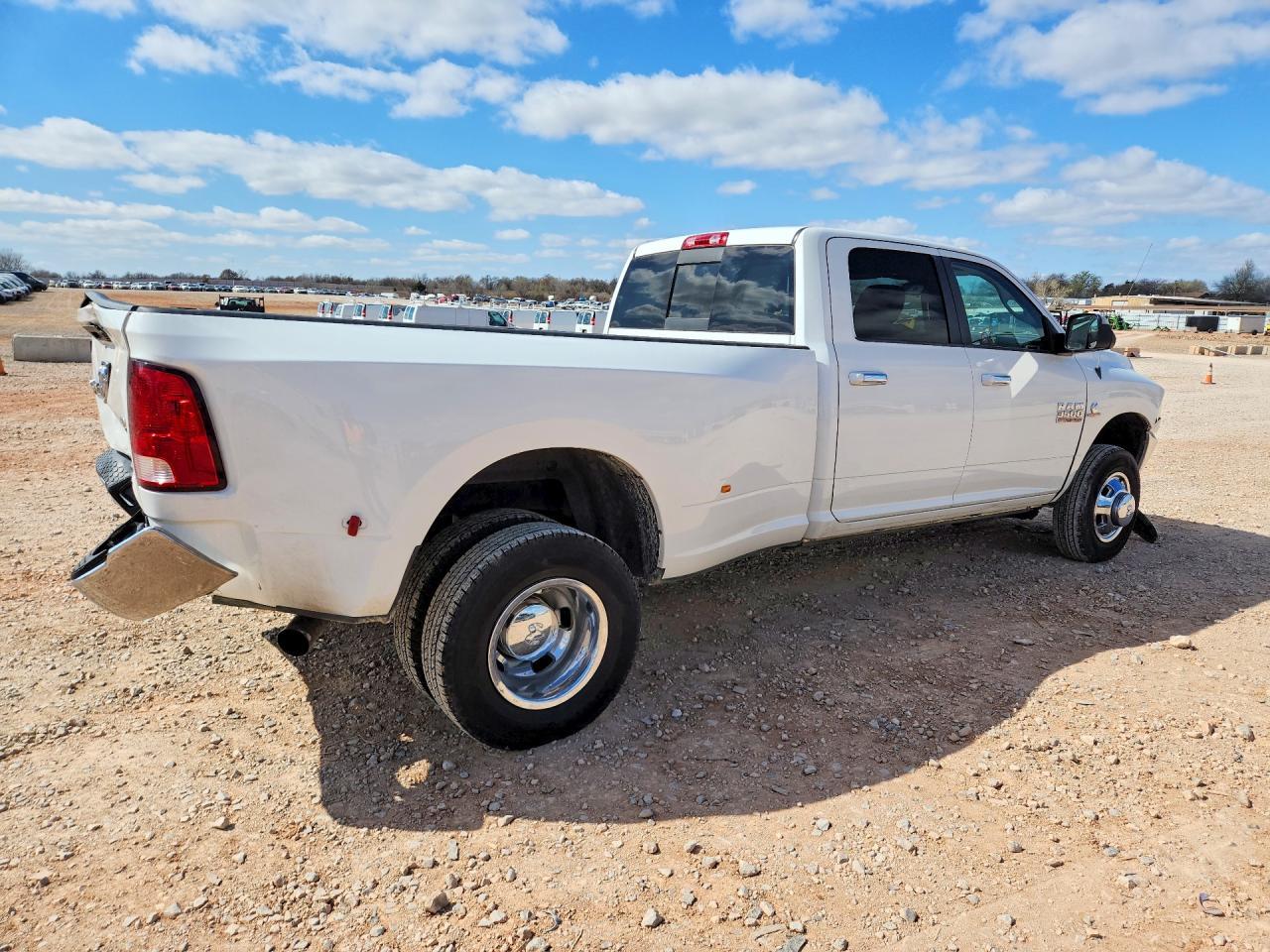 2014 Ram 3500 Slt - Фото 3