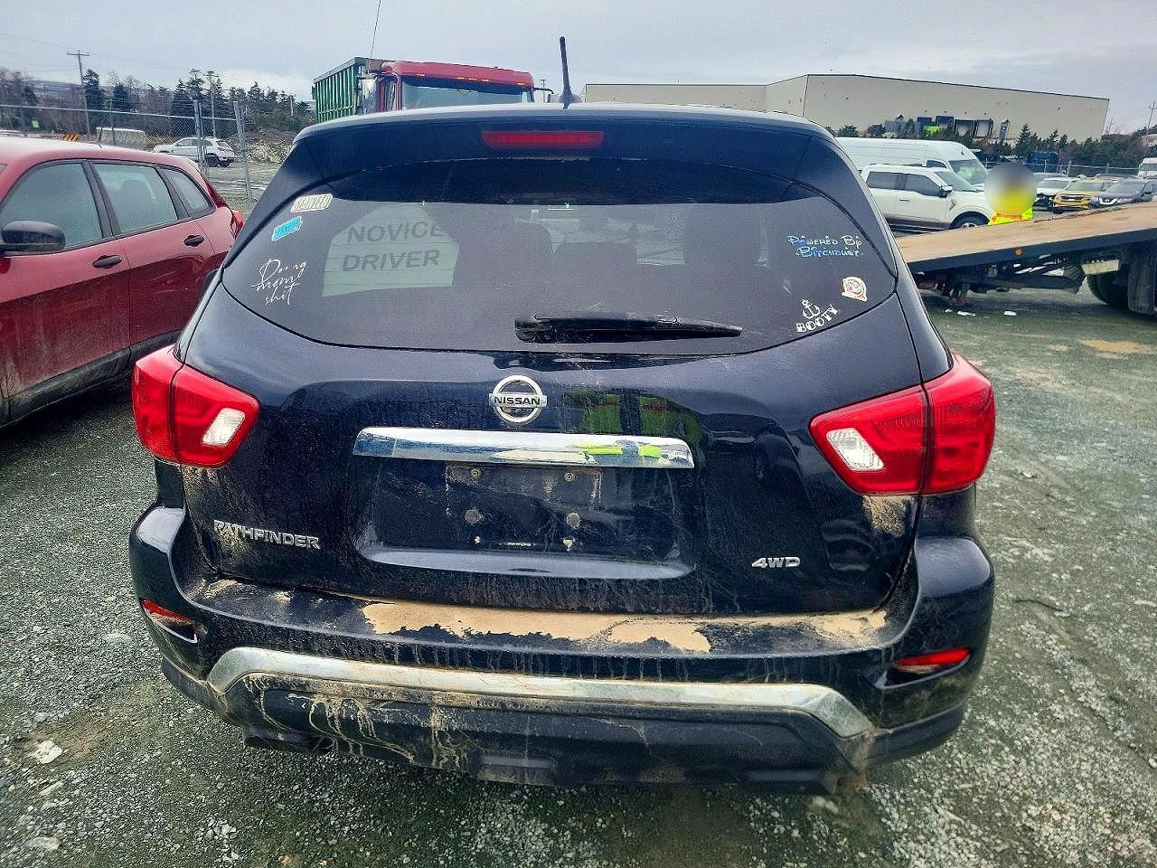 2018 Nissan Pathfinder S - Image 6