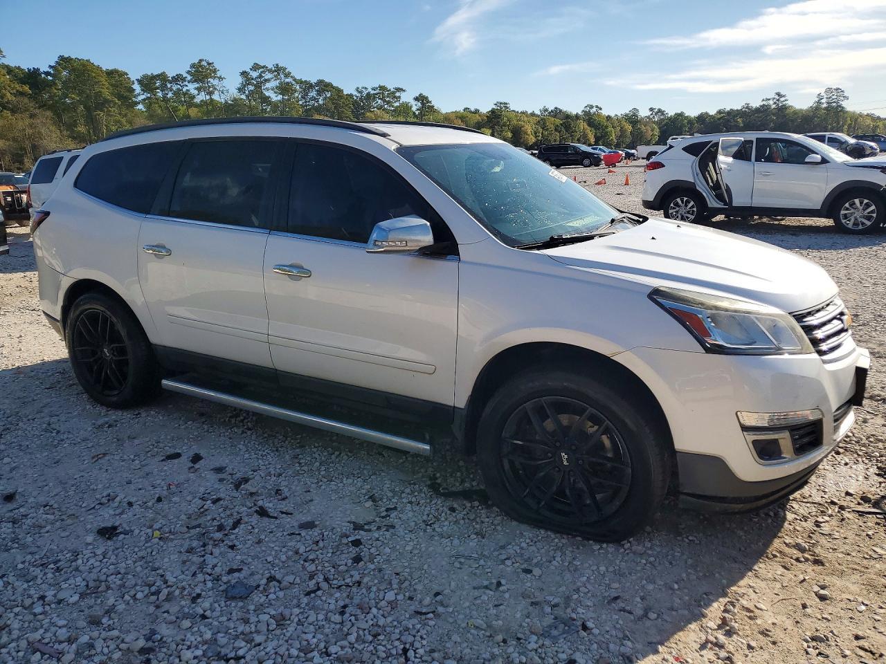 2016 Chevrolet Traverse Lt - Фото 4