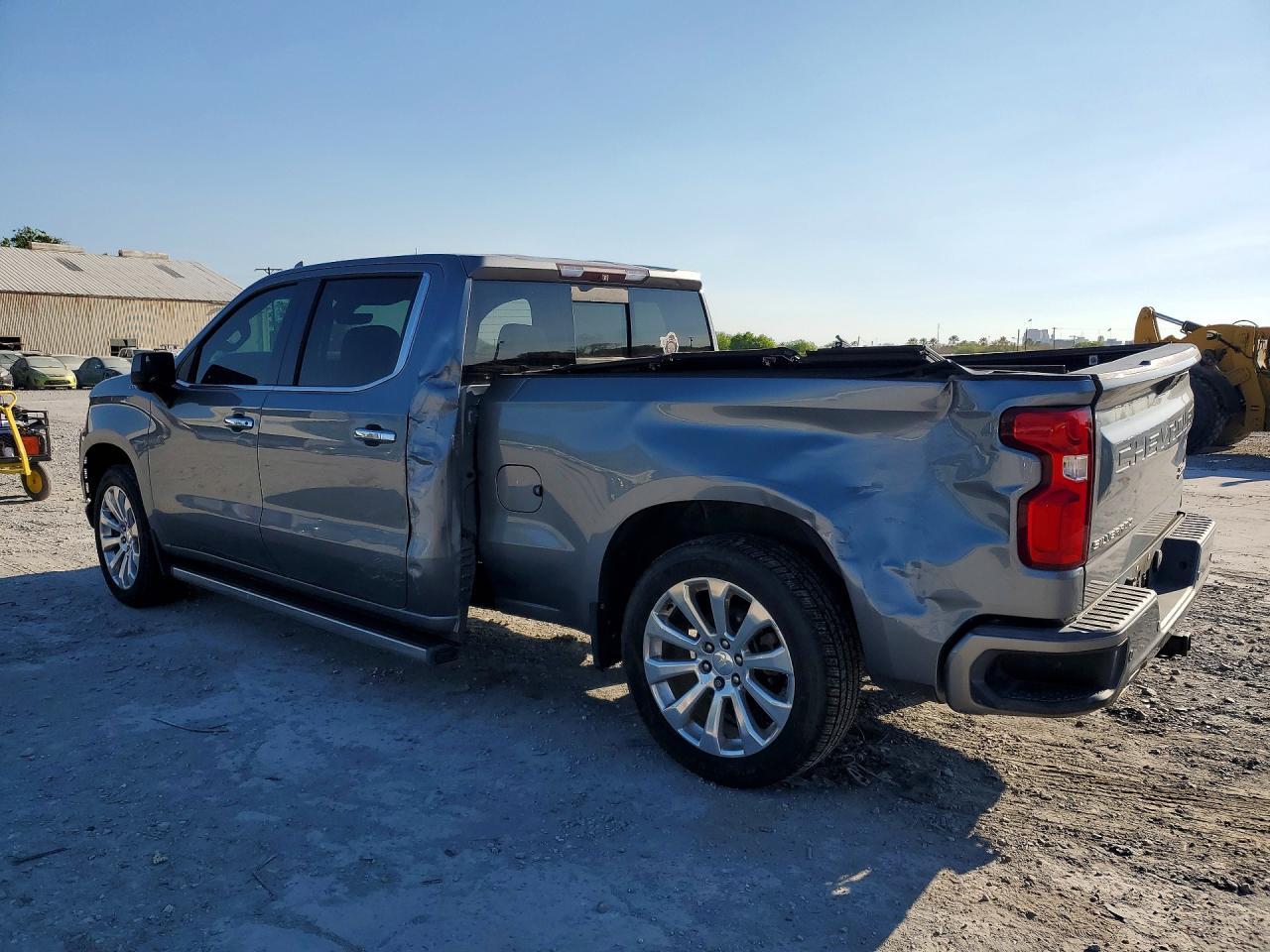 2019 Chevrolet Silverado K1500 High Country - Image 2