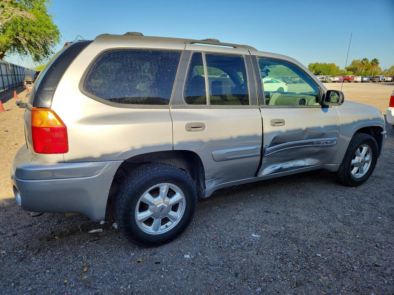 2005 GMC Envoy - Фото 3