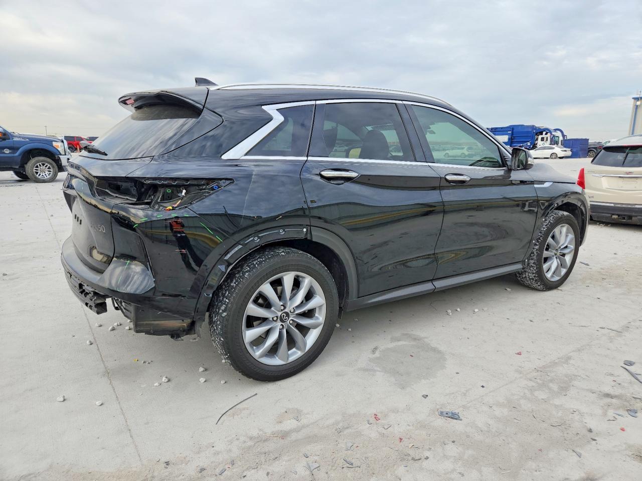2022 Infiniti Qx50 Essential - Фото 3