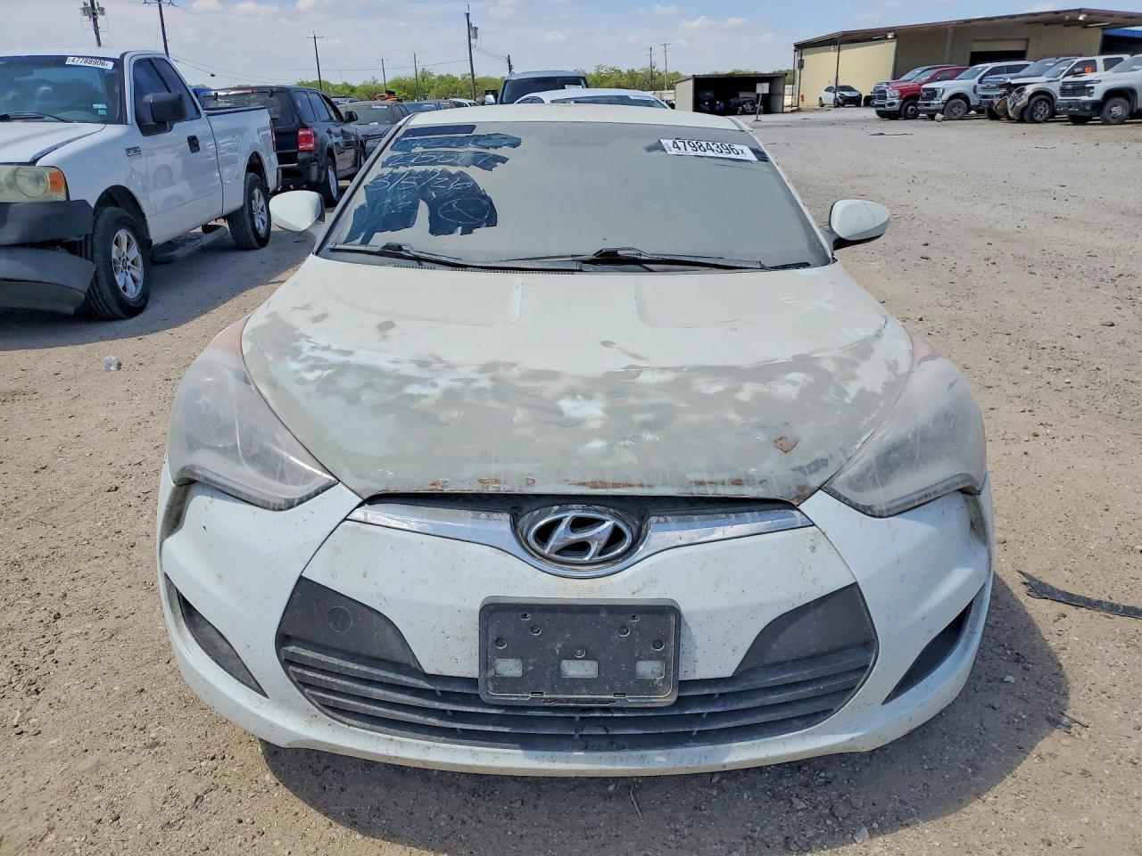 2016 Hyundai Veloster Base - Фото 5