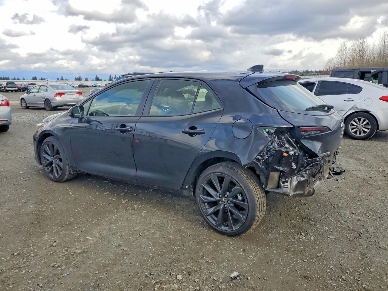 2025 Toyota Corolla Hatchback Xse - Фото 2