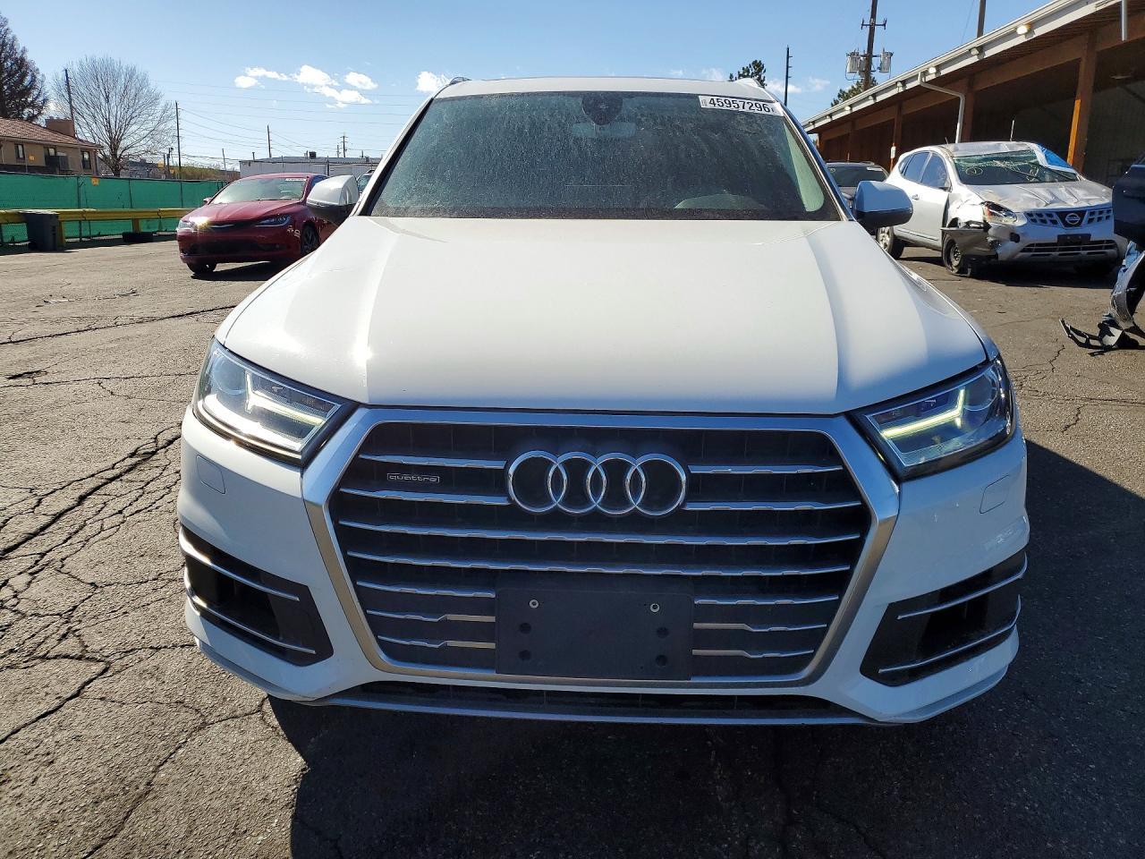 2017 Audi Q7 Premium - Image 5
