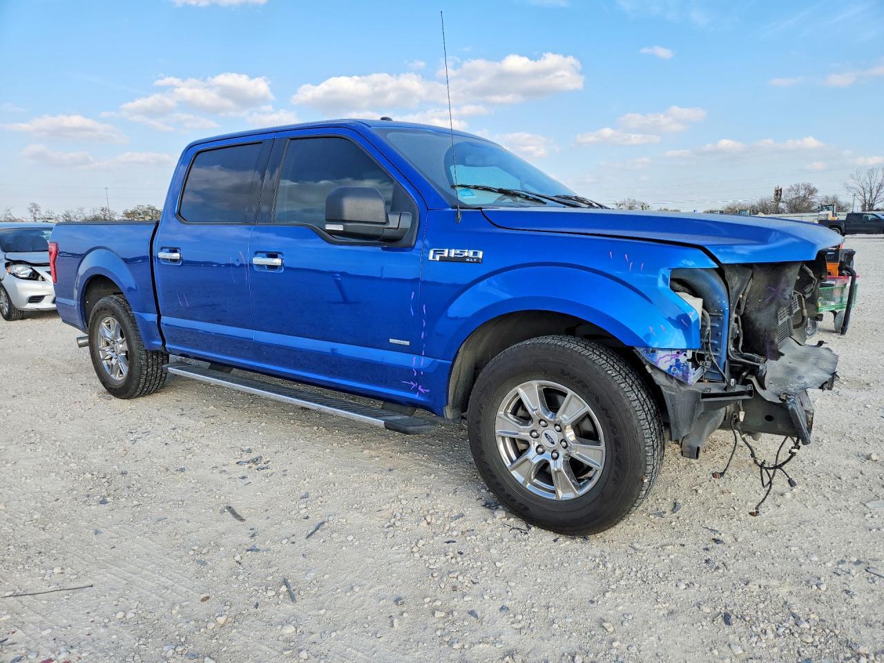 2015 Ford F150 Supercrew - Фото 4