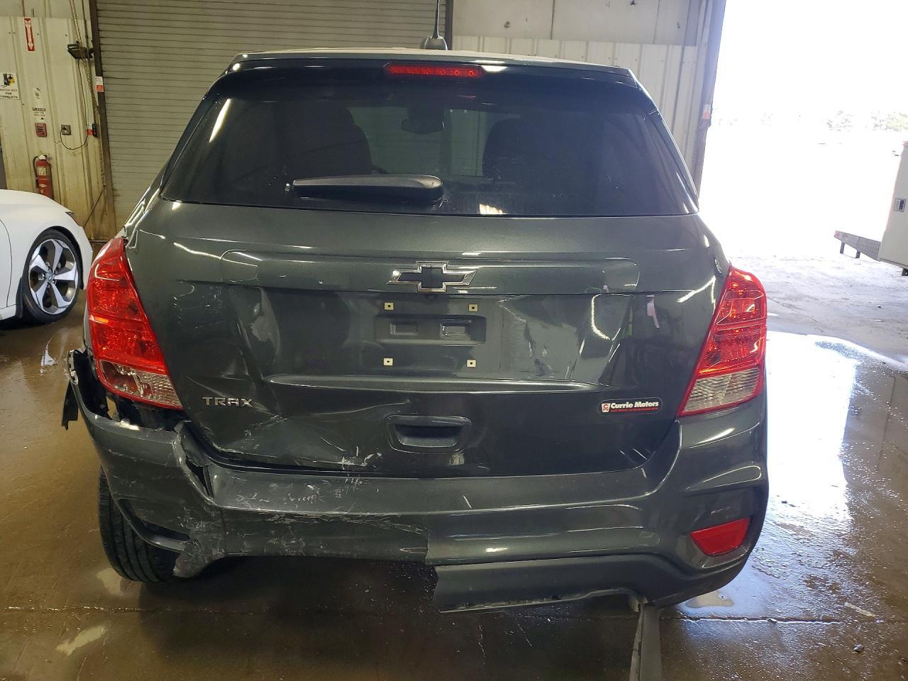 2020 Chevrolet Trax Ls - Image 6
