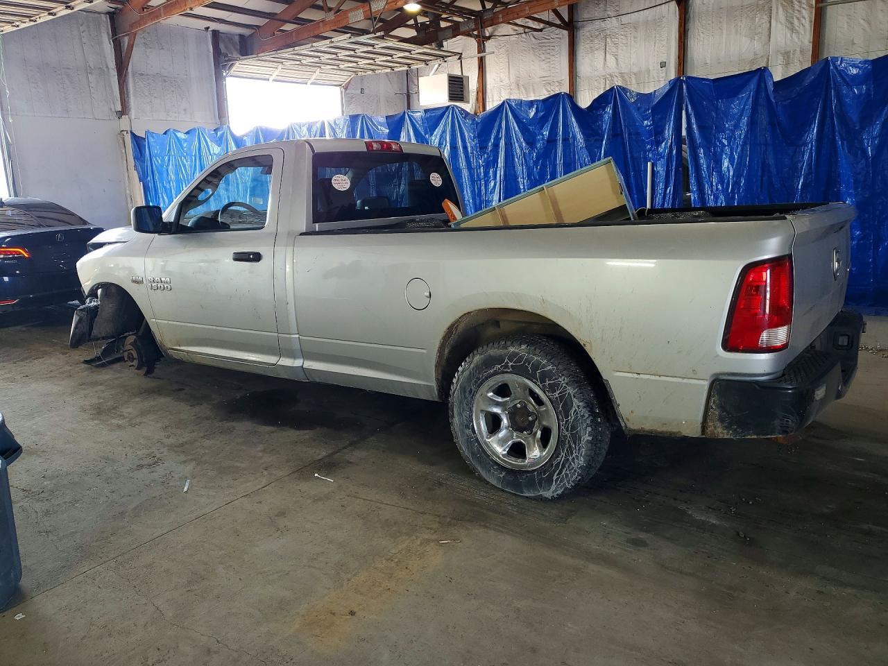 2014 Ram 1500 St - Фото 2