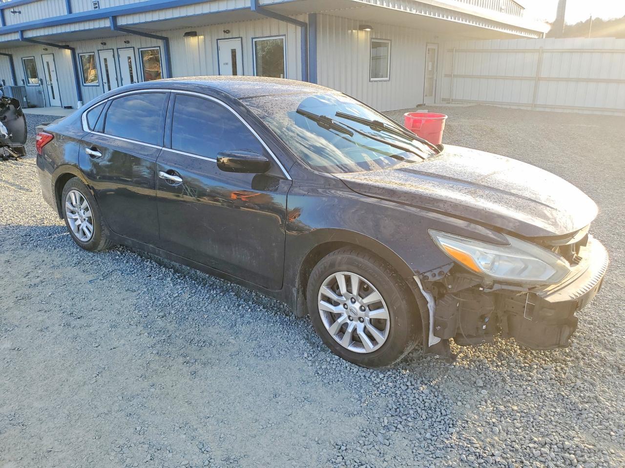 2016 Nissan Altima 2.5 S - Фото 4