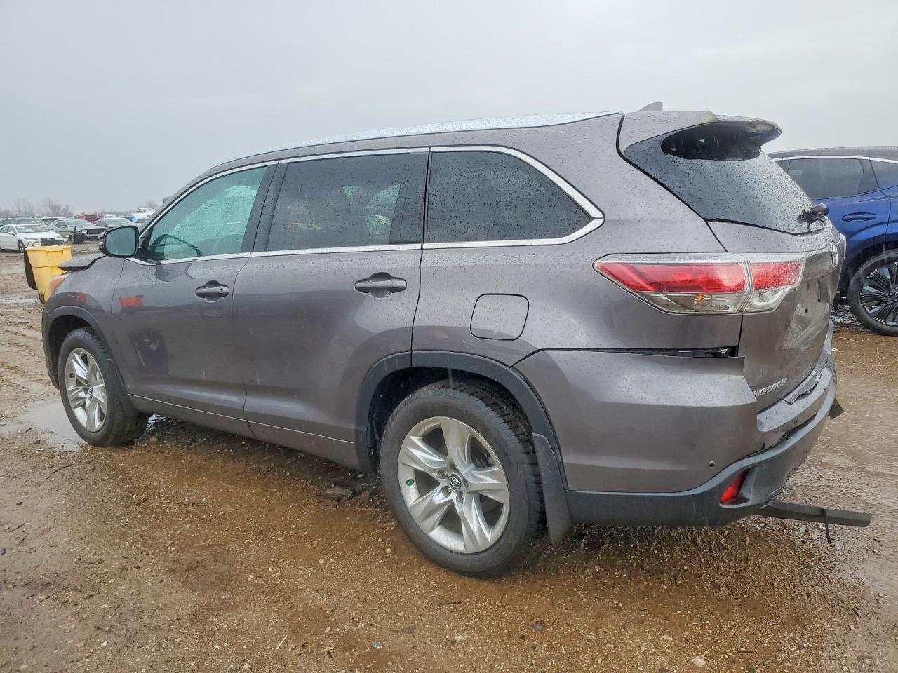 2016 Toyota Highlander Limited - Фото 2