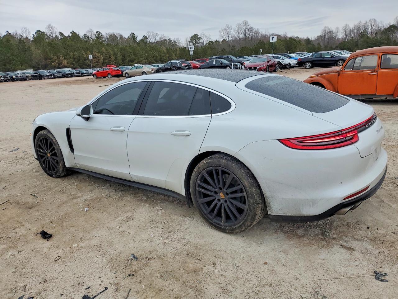 2017 Porsche Panamera 4S - Фото 2