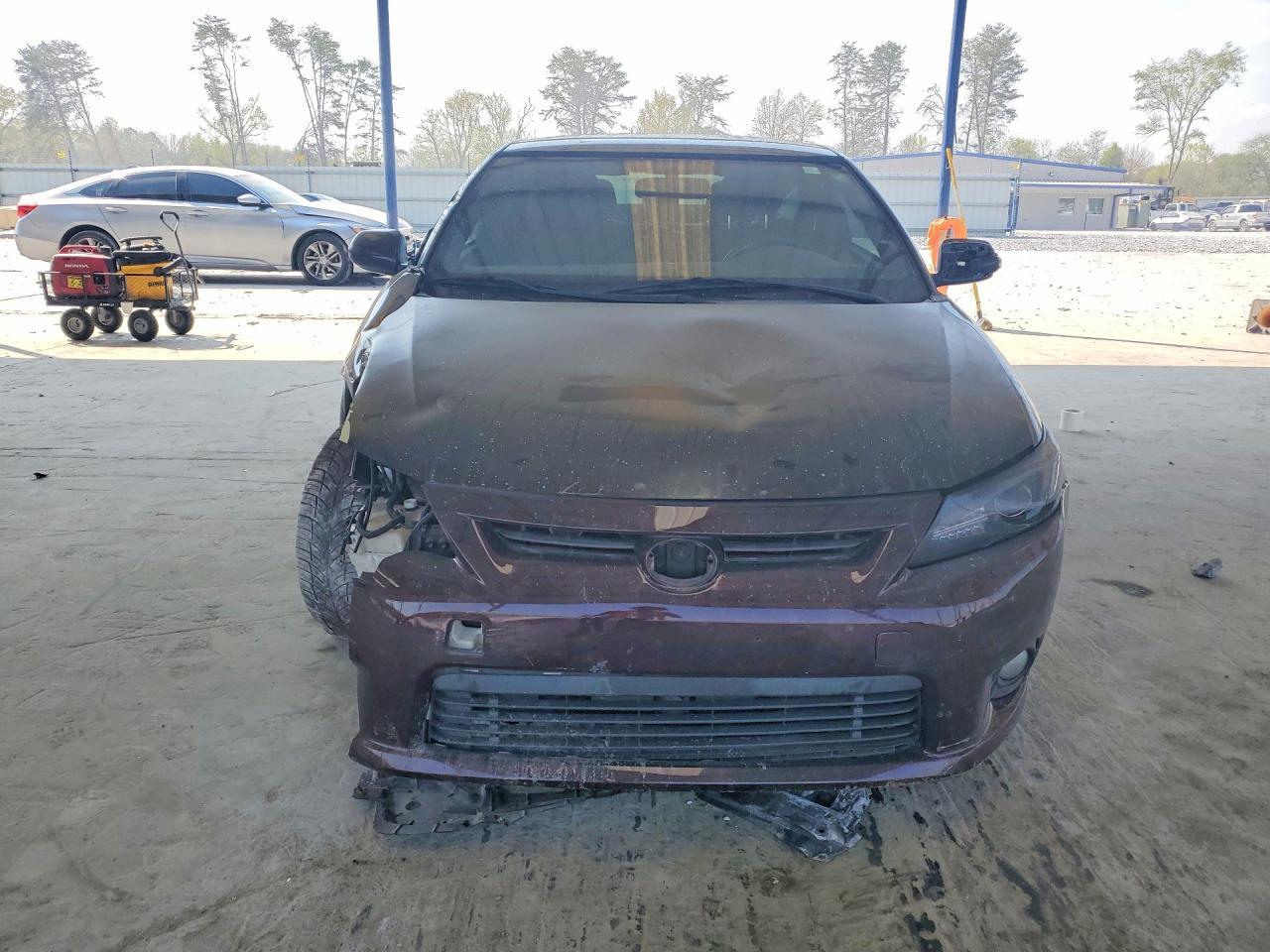 2011 Scion Tc Base - Фото 5