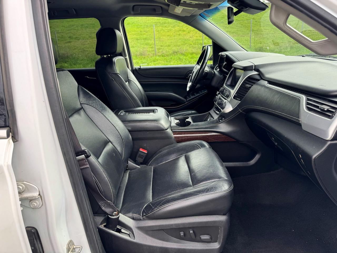 2017 GMC Yukon Xl K1500 Slt - Image 5