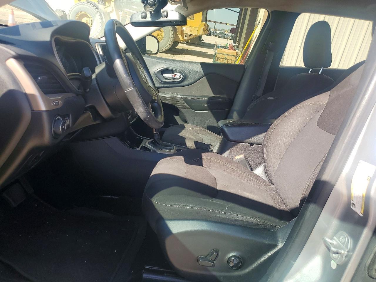2017 Jeep Cherokee Latitude - Фото 7