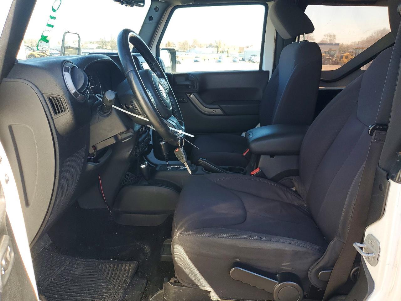 2013 Jeep Wrangler Sport - Фото 7