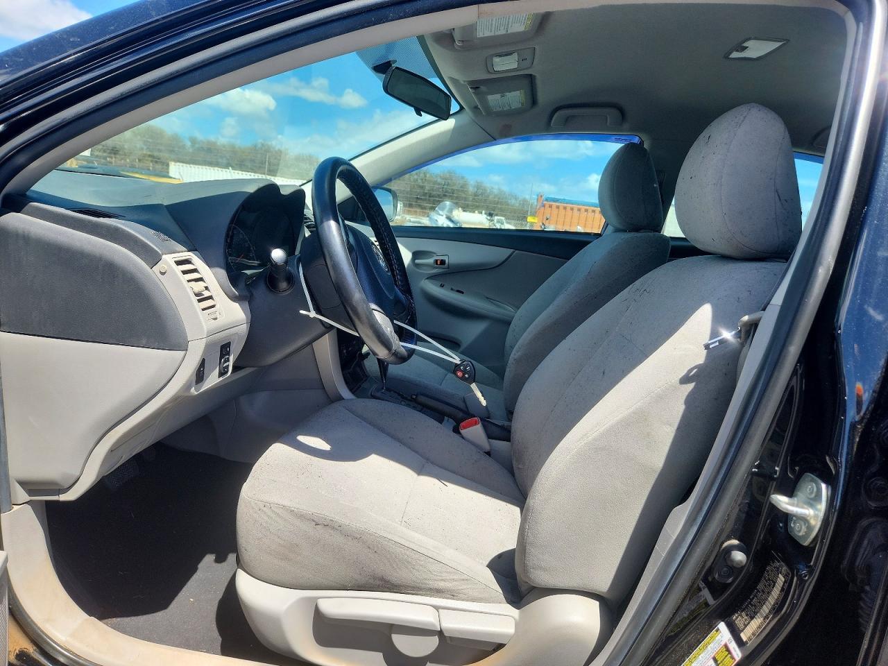 2013 Toyota Corolla - Image 7
