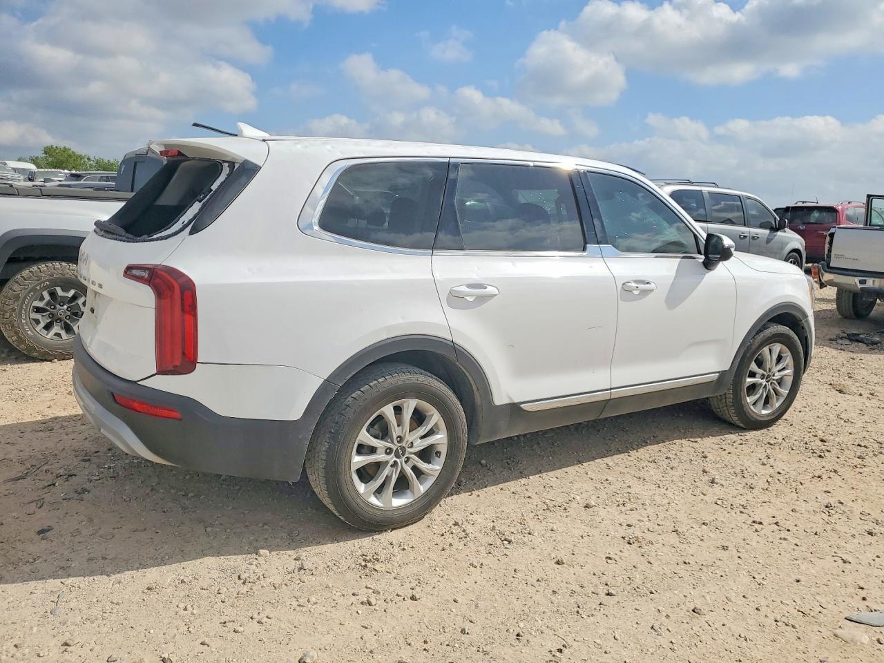 2022 Kia Telluride Lx - Фото 3