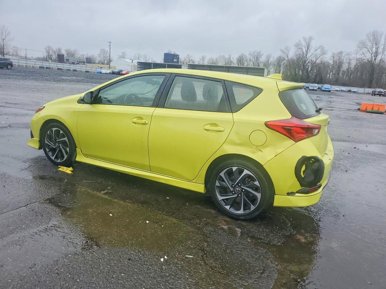 2018 Toyota Corolla Im Base - Image 2