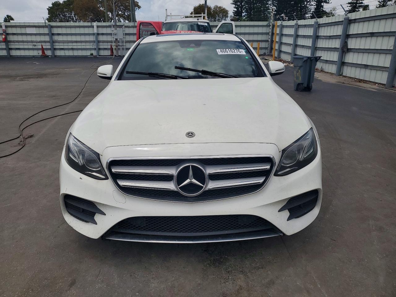 2019 Mercedes-Benz E 300 - Image 5