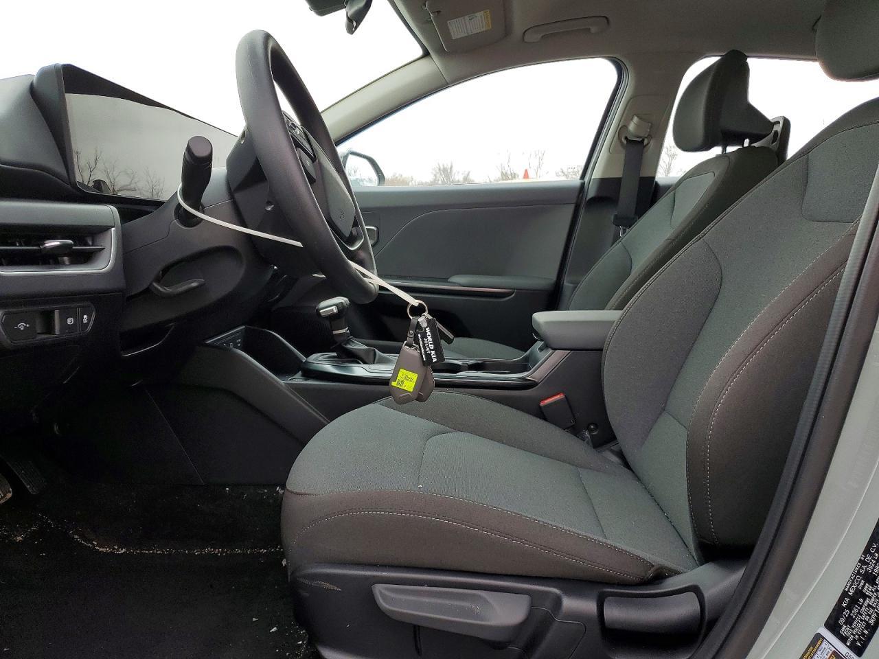2025 Kia K4 Lxs - Image 7
