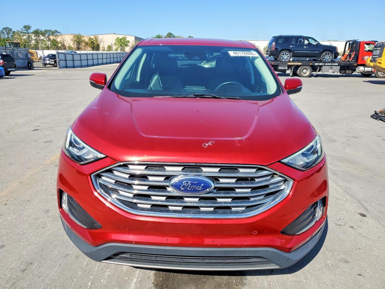 2022 Ford Edge Titanium - Image 5