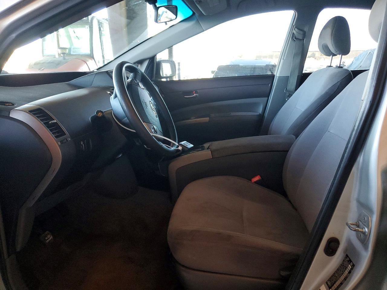 2004 Toyota Prius Base - Фото 7