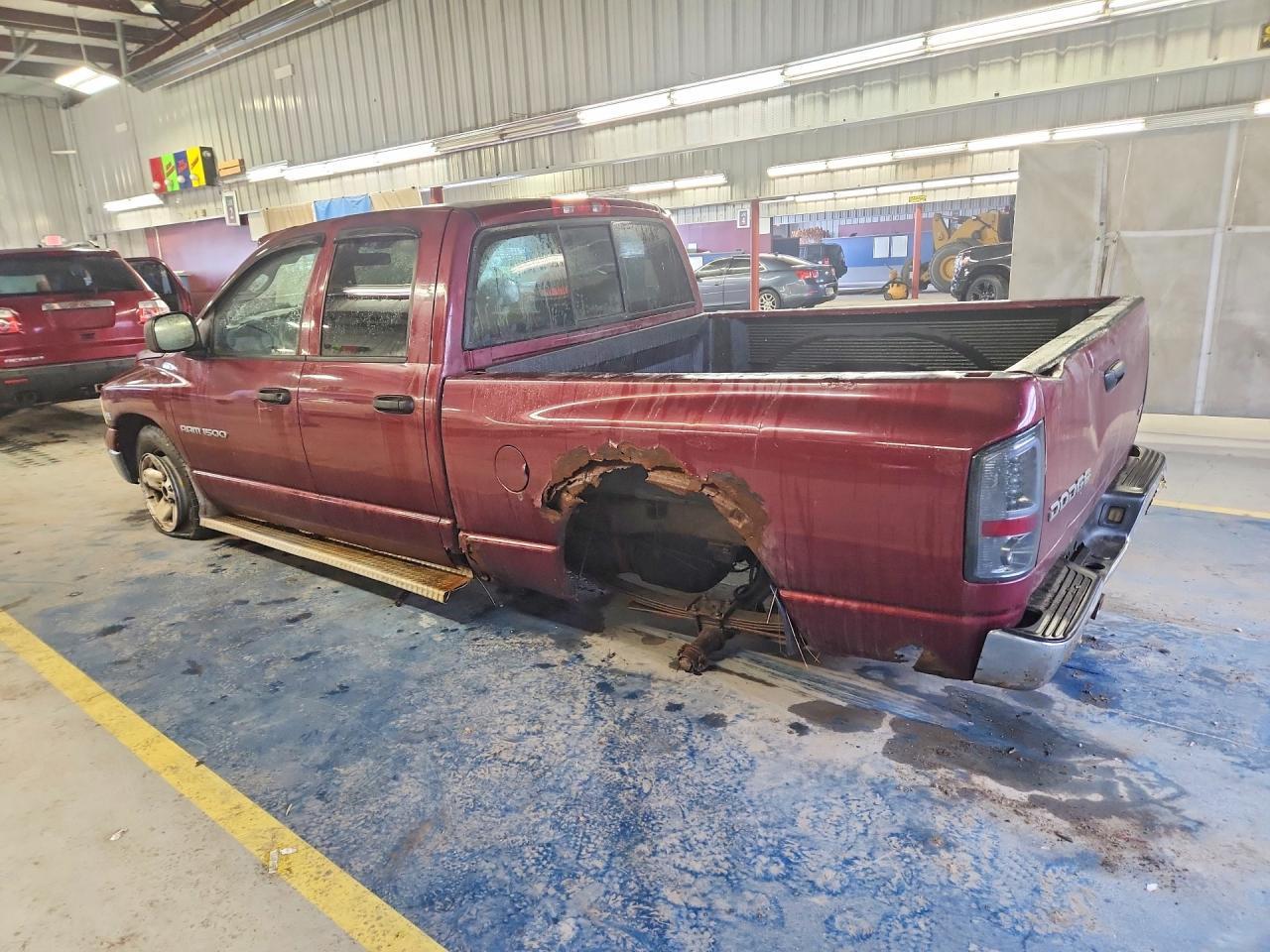 2003 Dodge Ram 1500 St - Фото 2