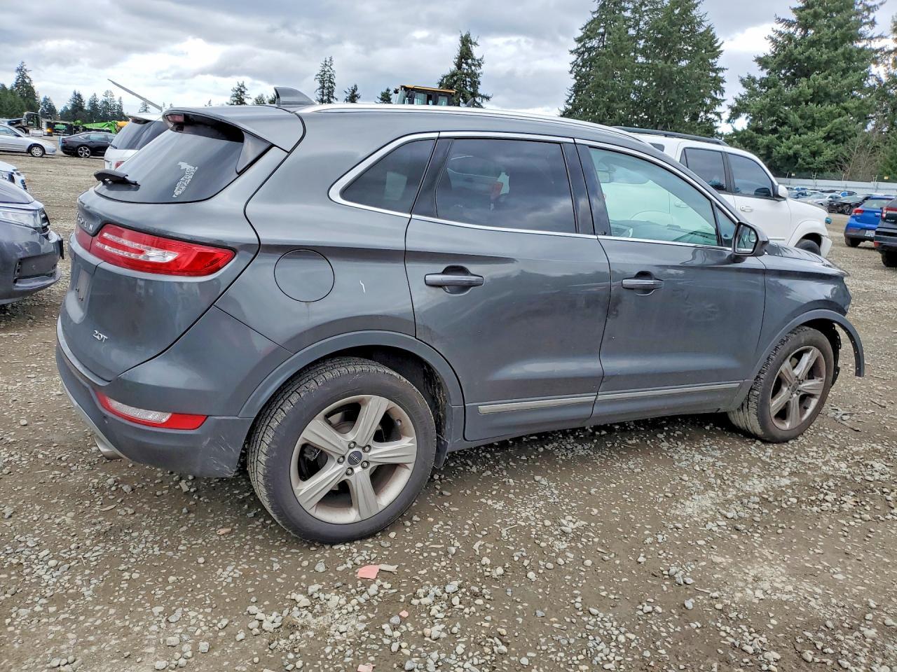 2018 Lincoln Mkc Premiere - Image 3