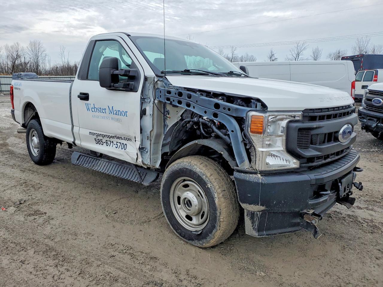2021 Ford F250 Super Duty - Image 4