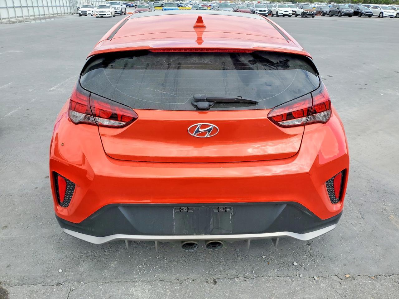 2019 Hyundai Veloster Turbo 1.6T - Image 6