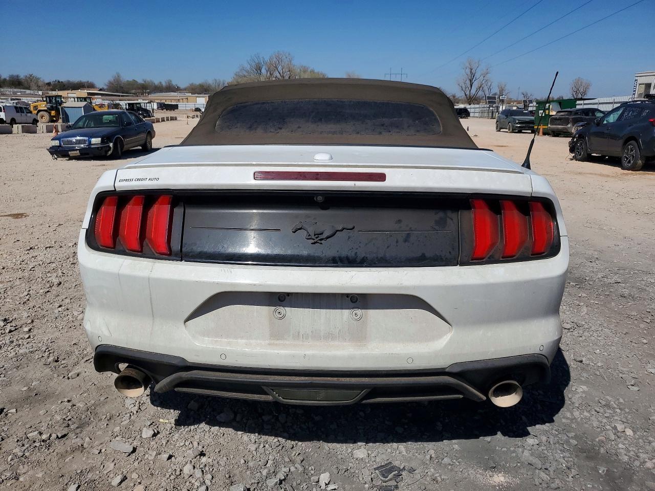 2018 Ford Mustang - Фото 6