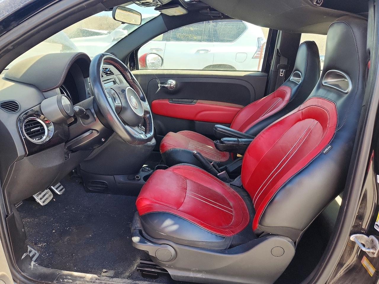 2015 Fiat 500 Abarth - Фото 7