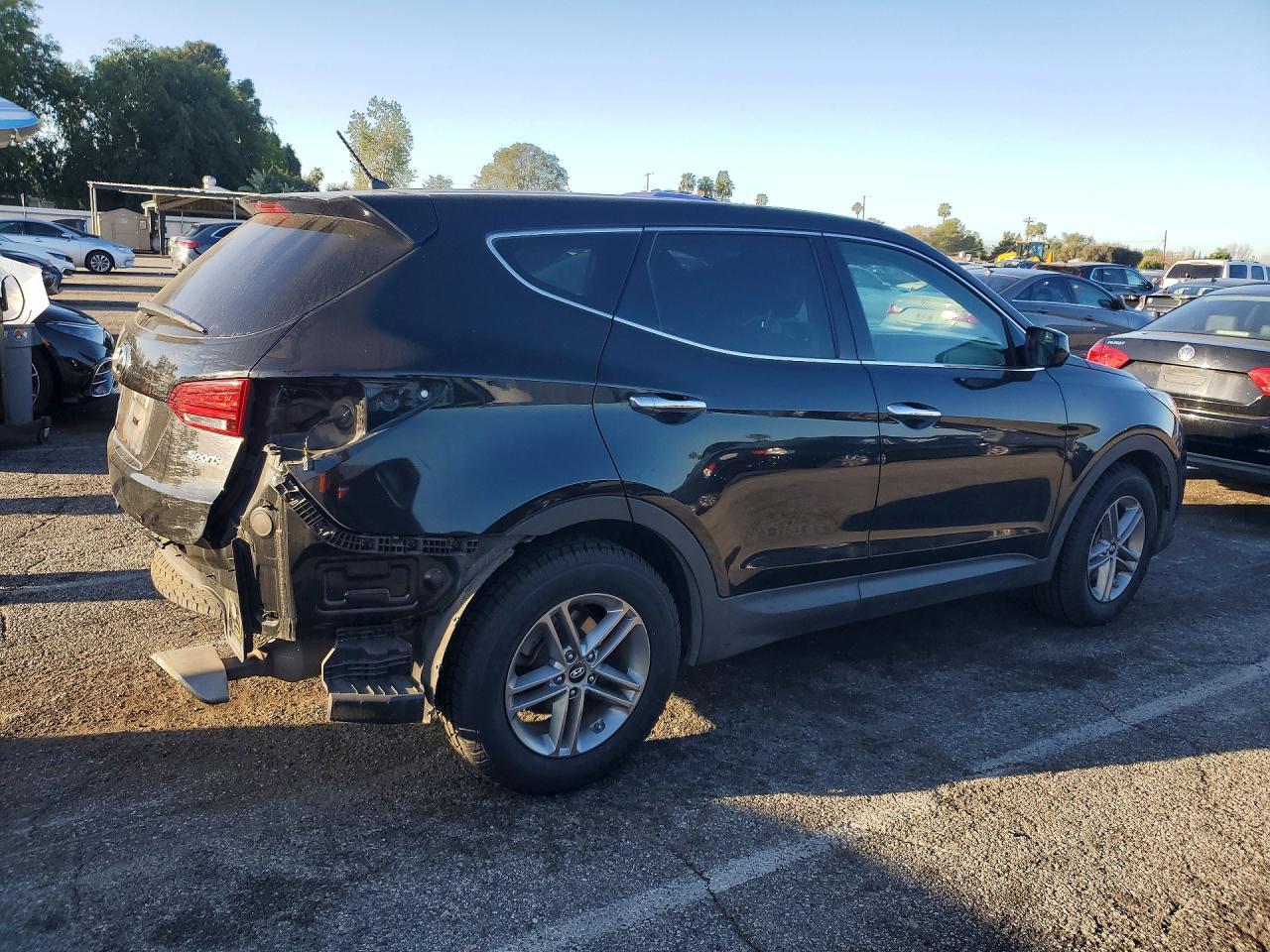 2018 Hyundai Santa Fe Sport 2.4L - Фото 3
