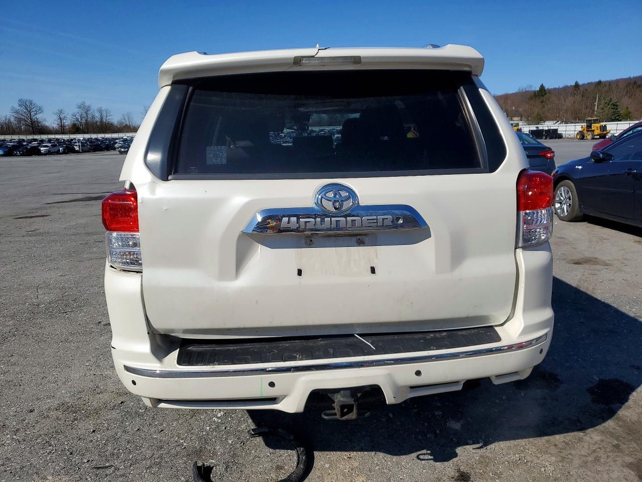 2013 Toyota 4Runner Sr5 - Фото 6