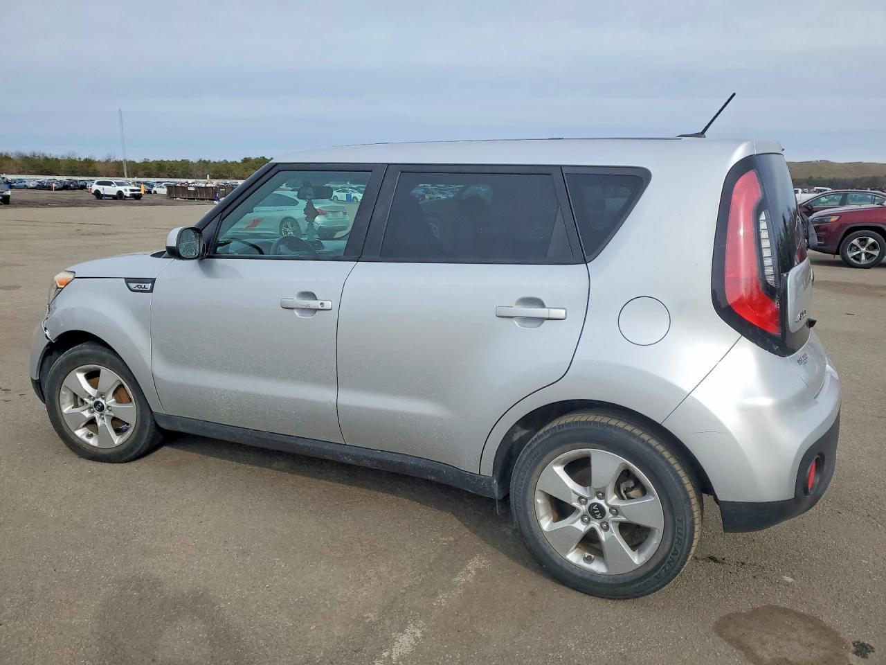 2019 Kia Soul Base - Image 2
